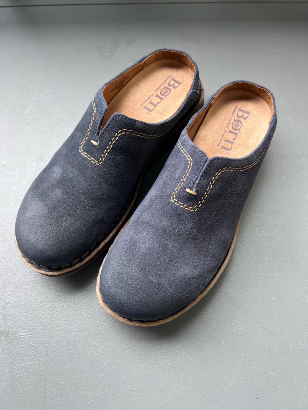 Born blue suede women’s size 6.5 slip on clogs shoes